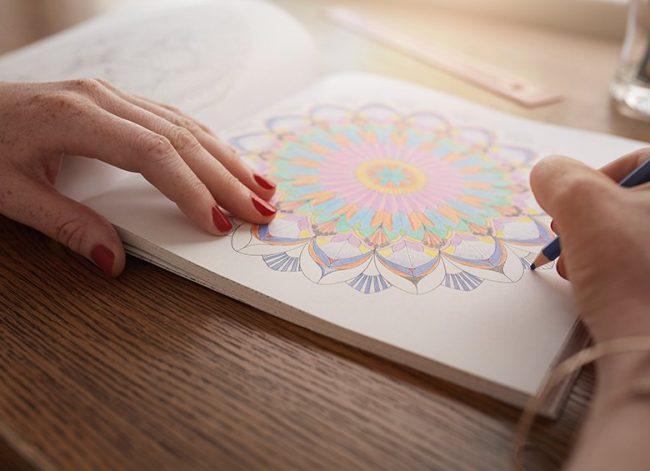 Art therapy e Mandala. Colorare per combattere lo stress