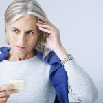 Menopausa e brain fog: i rimedi più efficaci per dissolvere la nebbia mentale